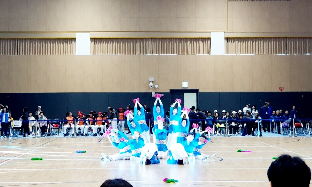 acbc83fe5f376485f60cb2af5052aad81316551.jpg